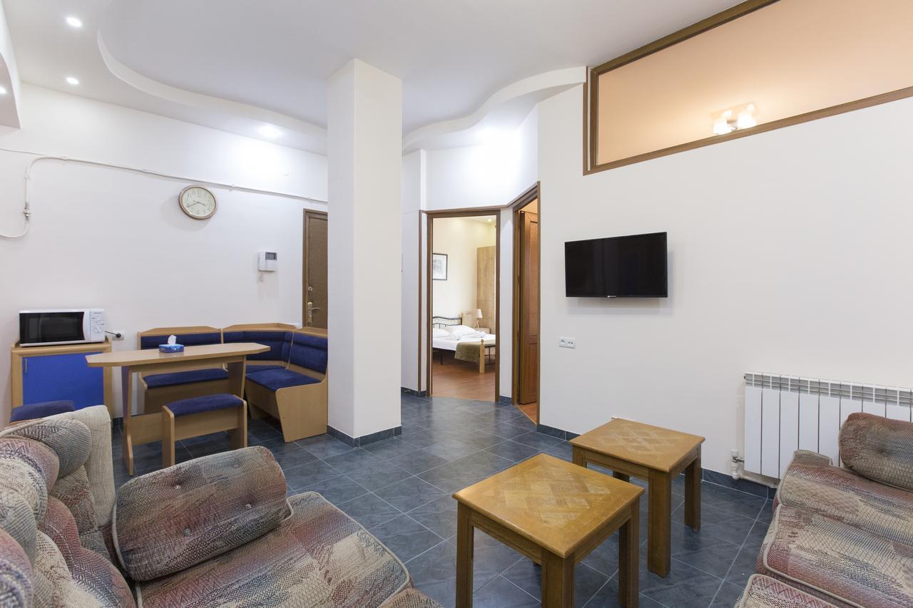 Umba Apartment N1 - 2 Bedrooms 예레반 외부 사진